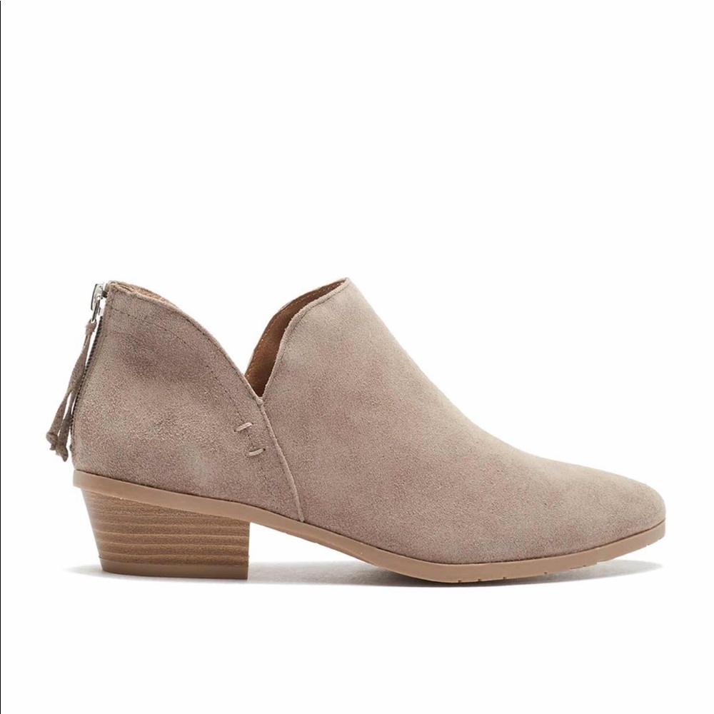 kenneth cole reaction suede ankle bootie sz 5.5